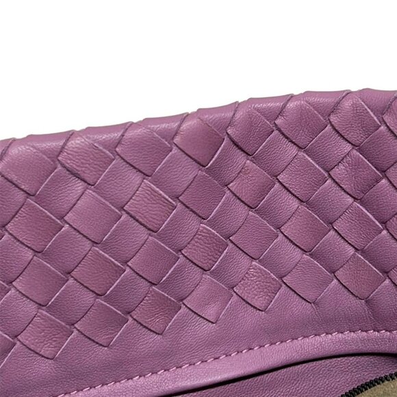 BOTTEGA VENETA Medium Garda Bag - Light Purple Leather B********* Handbag - Picture 15 of 15